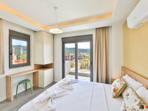  gece  -  Kasım
  | Kaş Çukurbağ'da Modern ve Korunaklı Villa Kiralama